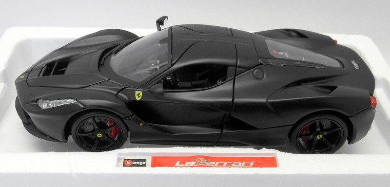 ブラーゴ　シグネチャー　LaFerrari 1/18 新品未開封 Amazon.com: Bburago 1:18 FERRARI Signature Series LAFERRARI