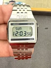 VINTAGE SEIKO F051-5051 DIGITAL WRIST WATCH. WORKING.