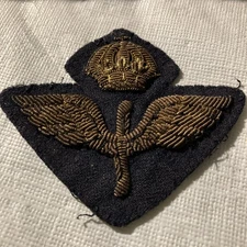 WORLD WAR TWO SWEDISH (I Think) BULLION NAVAL AIR ARM  CAP BADGE sweden navy
