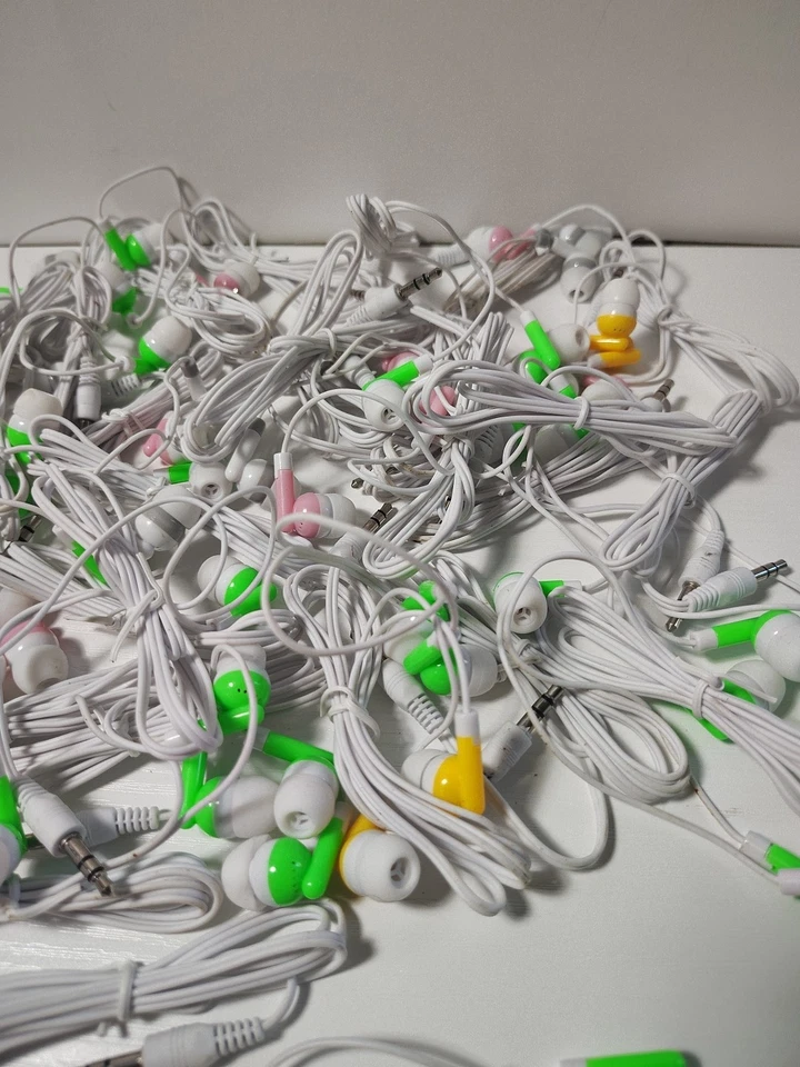 Lote De 35 Suministros TFD Auriculares A Granel, 3.5mm, Nuevos Foto 2 de 4