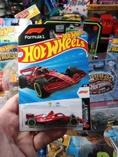 Hot Wheels F1 Scuderia Ferrari HP Formula 1 Racing Team
