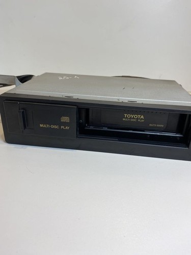 Toyota Land Cruiser (BJ70) 2004 Radio CD GPS player head unit 8627060080
