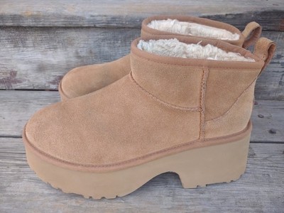 UGG Women's Classic Ultra Mini New Heights Suede Platform Boots Chestnut US 11