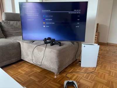 PlayStation 5 Digital Edition + 2 Controller + Headset | guter Zustand