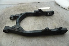 06 HARLEY DAVIDSON FXDC DYNA REAR SWINGARM E-282