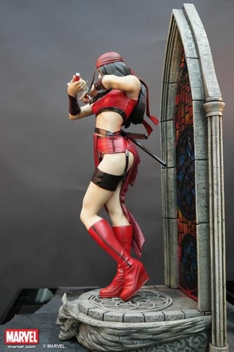 XM Studios - Elektra - 1/4 Scale Statue - Picture 5 of 10