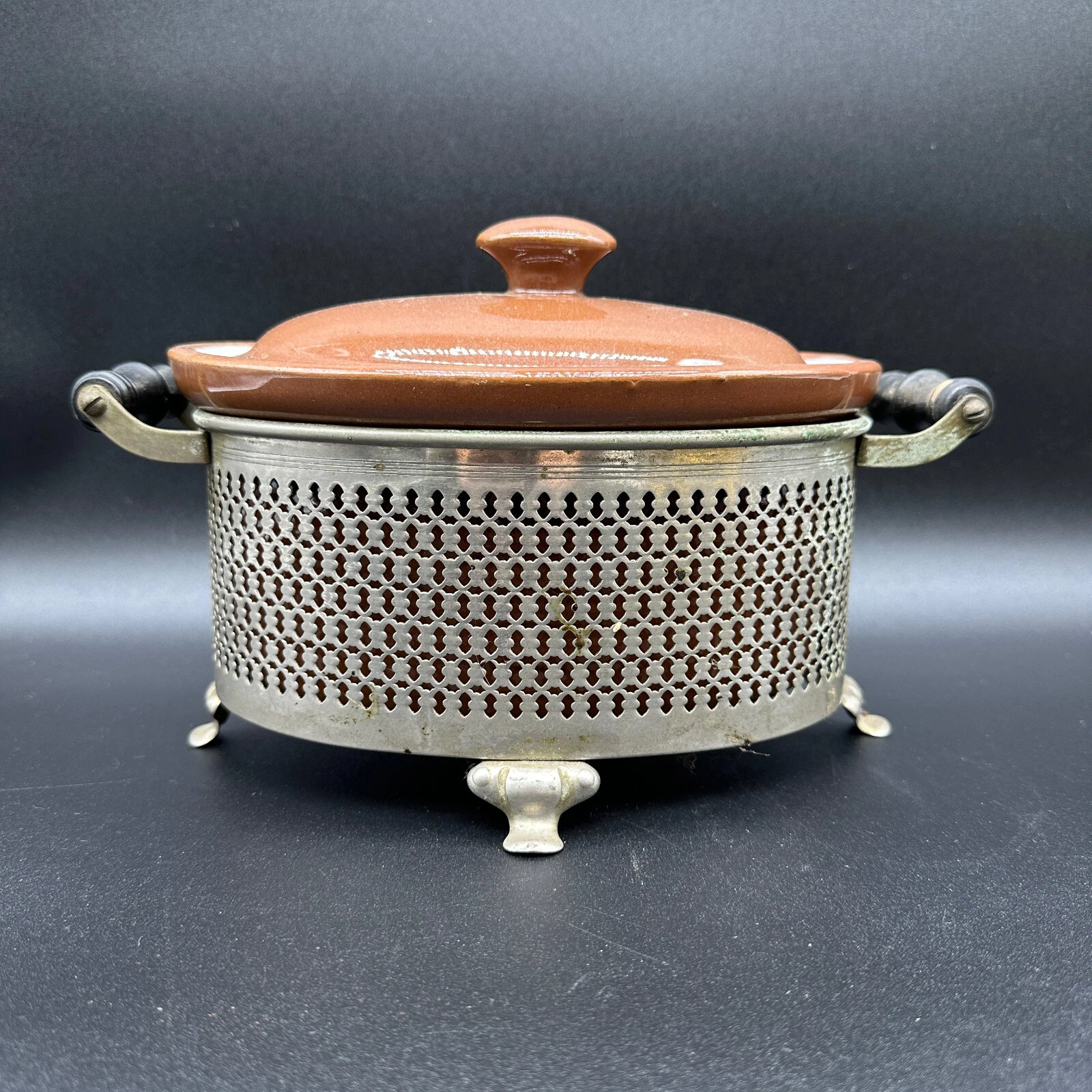 Vintage Small Oven Oval Crock Pot w/ Removeable Metal Stand/Caddy