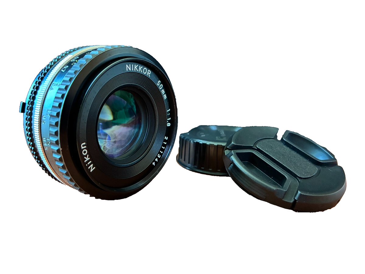 ★美品★ Nikon Nikkor 50mm f/1.8 Ai-s MF レンズ Amazon.com : Nikon Ai-S 50mm f1.8 : Electronics