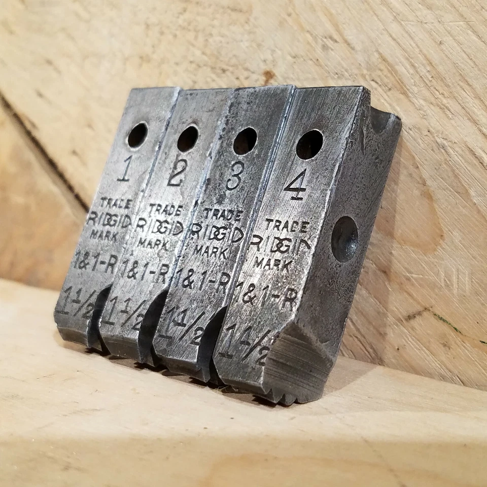 Ridgid Tap Thread Dies 1 1/2" Set 1 & 1 R Swanky Barn - Image 2 of 4