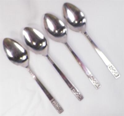 4 Customcraft Stainless Soup Spoons Oval Taiwan Vintage Fleur de Lis Bow CU53