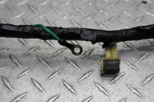 1982 HONDA V45 MAGNA VF750C MAIN ENGINE WIRING HARNESS 32100-MB1-000 - Picture 8 of 12
