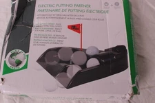 NEW Golf Gifts & Gallery Electric putting partner with 9" green