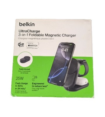 P6O Belkin 3-in-1 Foldable Magnetic Charging Stand 25W Qi2 MagSafe iPhone Black