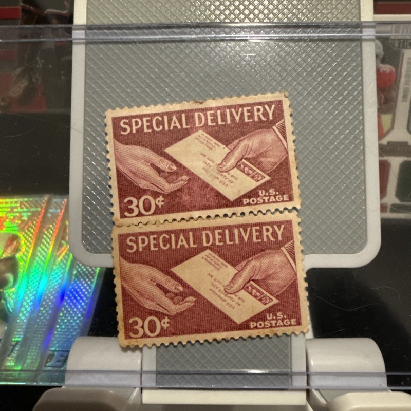 1957 Special Delivery Stamp VF+ Mint MNH US! 30c Letter and Hands! VF/XF
