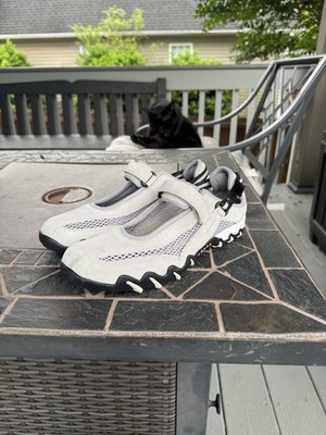  Allrounder Mephisto NIRO Suede Mary Jane Flat, Size 9, Silver Scone
