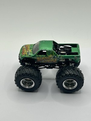 1/64 Hot Wheels Monster Jam ''BUSTIN' LOOSE'' w/Chrome Rims Diecast Truck
