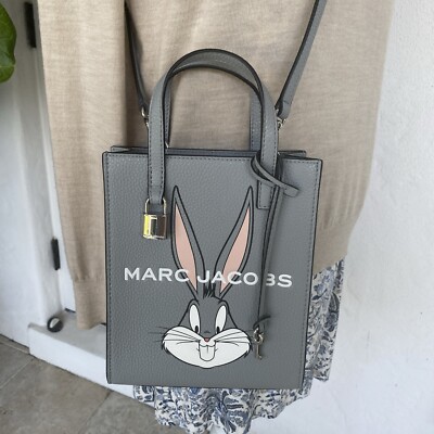Marc Jacobs Looney Tunes Bugs Bunny Small Crossbody Bag | eBay