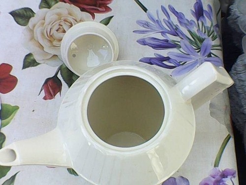 MYOTT OLD ENGLAND WHITE COFFEE POT - ART DECO. - Picture 2 of 3