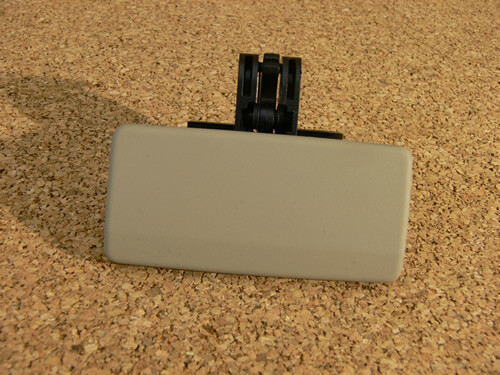 GENUINE LAND ROVER GLOVE BOX LATCH DISCOVERY SPORT LR060679 NEW | eBay