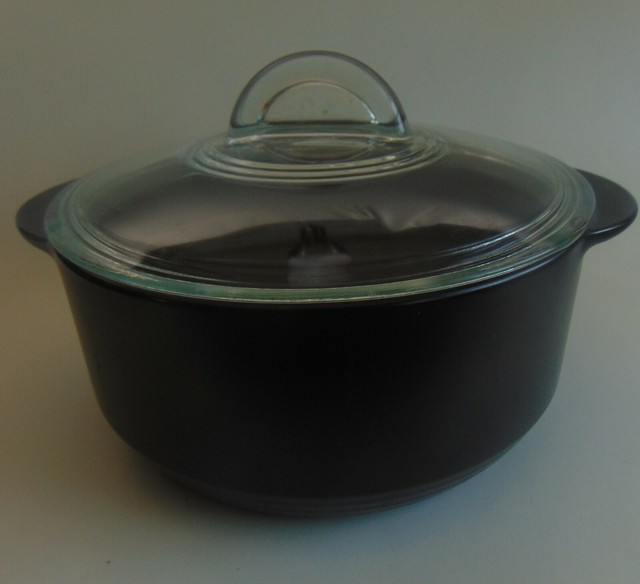 Pampered Chef Rockcrok Dutch Oven 4 QT with Glass Lid slightly used eBay