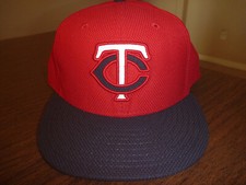 MINNESOTA TWINS NEW ERA 59FIFTY ON FIELD ROAD RED  NAVY FITTED HAT SIZE 7 1/2