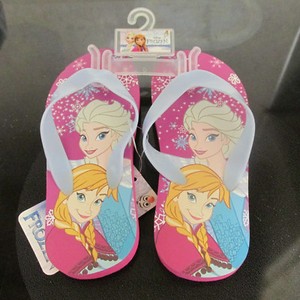 elsa and anna flip flops