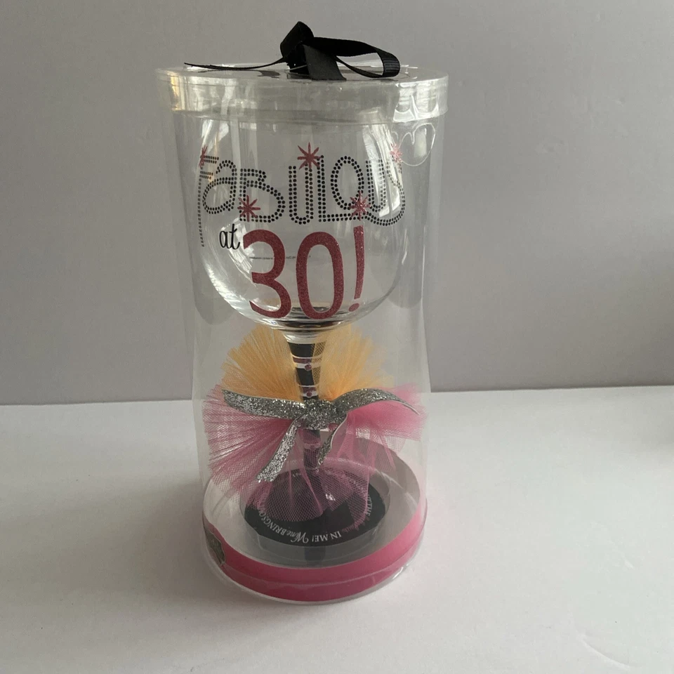 NOVO Fabulous At 30 Conjunto de Taças de Vinho e Tiara Torta de Lama Feminina 30º Aniversário - Imagem 2 de 4