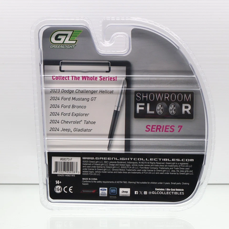 GREENLIGHT - 2024 Jeep Gladiator - Showroom Floor Series 7 Diecast - image 4 of 4