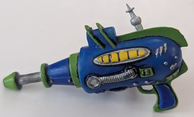 Futurama Moore  Action Collectibles - FRY Gun