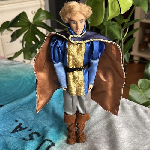 Disney Store Exclusive Sleeping Beauty Ballet Doll Set - Prince Phillip Only