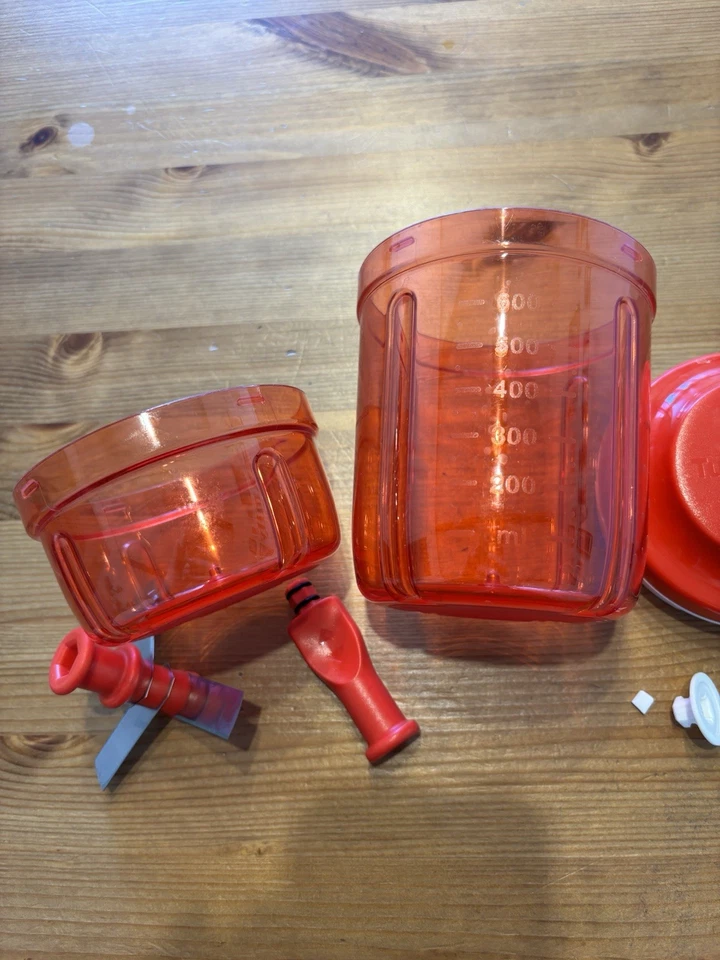 Tupperware  Turbo Chef Zerkleinerer Zwiebelschneider 300ml + 600ml Behälter   - Bild 2 von 4