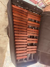 Ludwig Musser LMXYLO2 - 2.5 Octave Padauk Xylophone Kit 32 Bars with stand