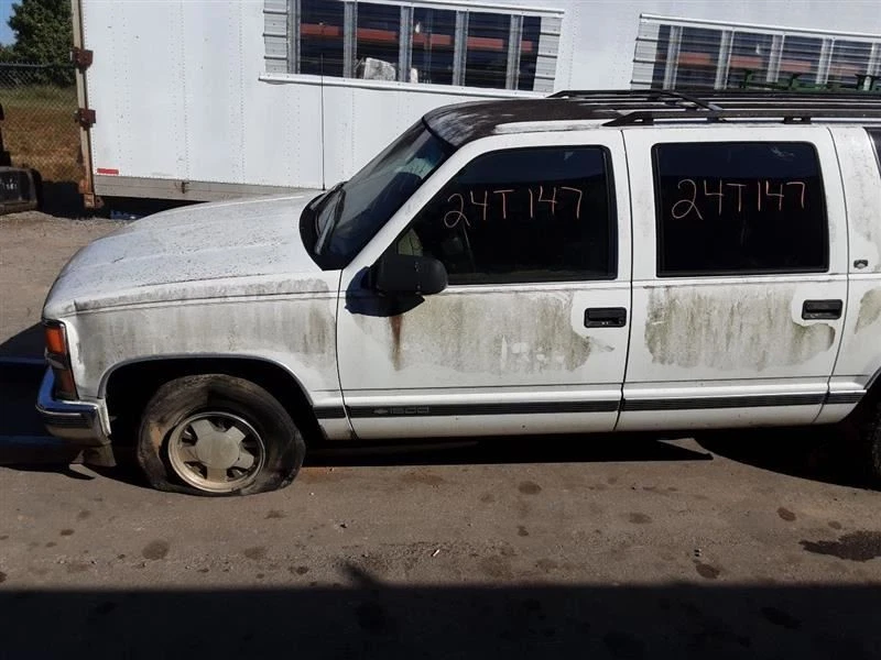 Audio Equipment Radio CD Player Remote Single Disc Fits 96-05 ASTRO 1223726 - Image 4 of 4