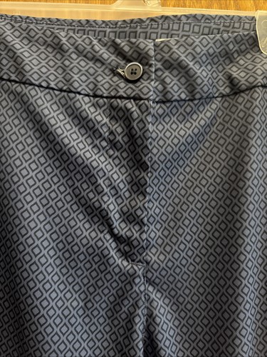 Greg Norman Women’s Size 10 Blue Ankle Pant Golf, Black Diamonds, Pockets - Picture 2 of 11