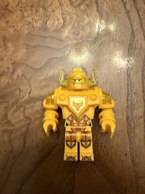 LEGO Nexo Knights Ultimate Axl Complete Set 70336 Retired 2016