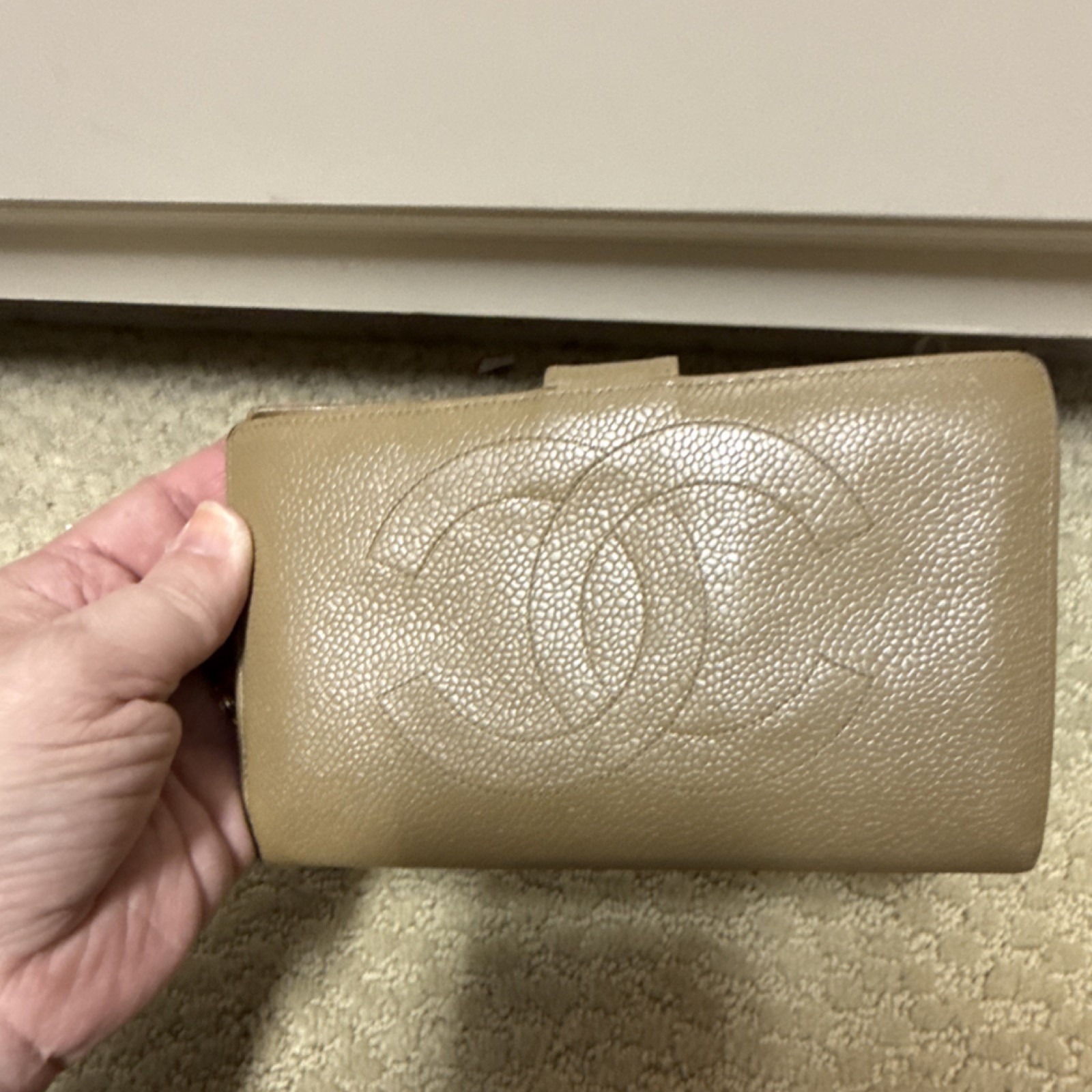 CHANEL Beige Women's Wallet Solid Pattern Logo Ac… - image 1