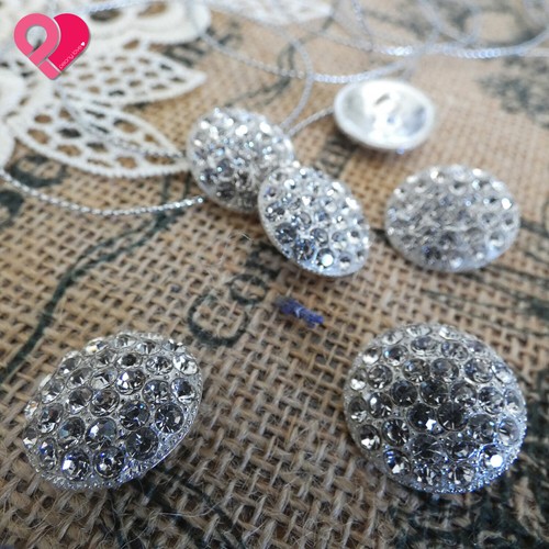 18mm Silver Crystal Carat Pave Diamond Rhinestone Vintage Domed Shank Button - Picture 3 of 6