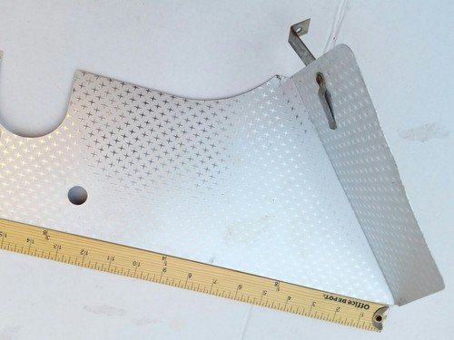 WURLITZER 45 RPM JUKEBOX 2600/ 2610 MODEL 1962 DECORATIVE METAL COVER PART - Picture 6 of 11