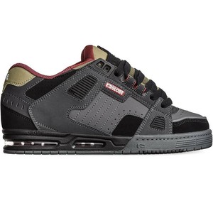 globe sabre black red