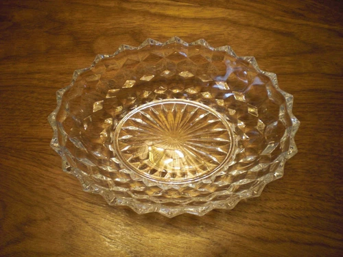 VTG Fostoria American Small Oval Serving Bowl 6 1/2” x 5” Excellent
