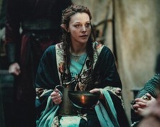 MECIA SIMSON signed Autogramm 20x25cm THE WITCHER in Person autograph COA