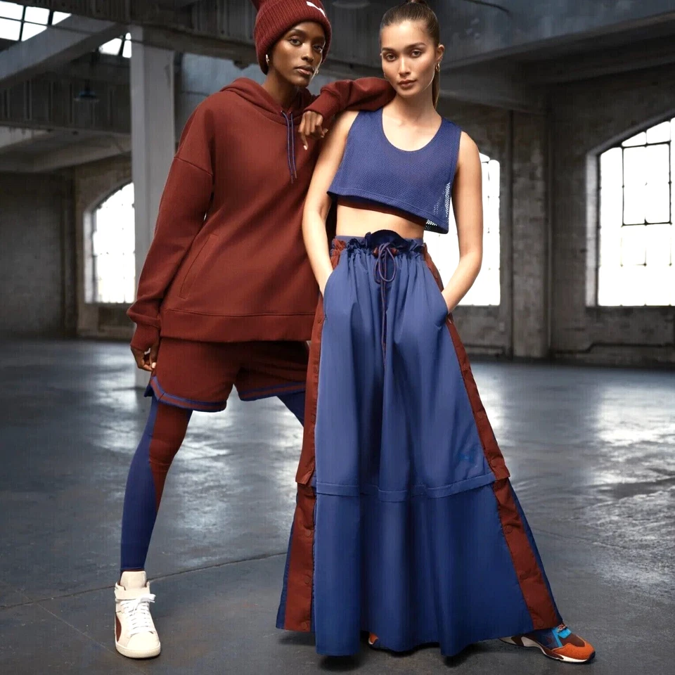 NUEVO CON ETIQUETAS XL PUMA X June Ambrose Para mujeres Harris Sudadera con Capucha Baloncesto Prendas exteriores Vino $150 Foto 3 de 4