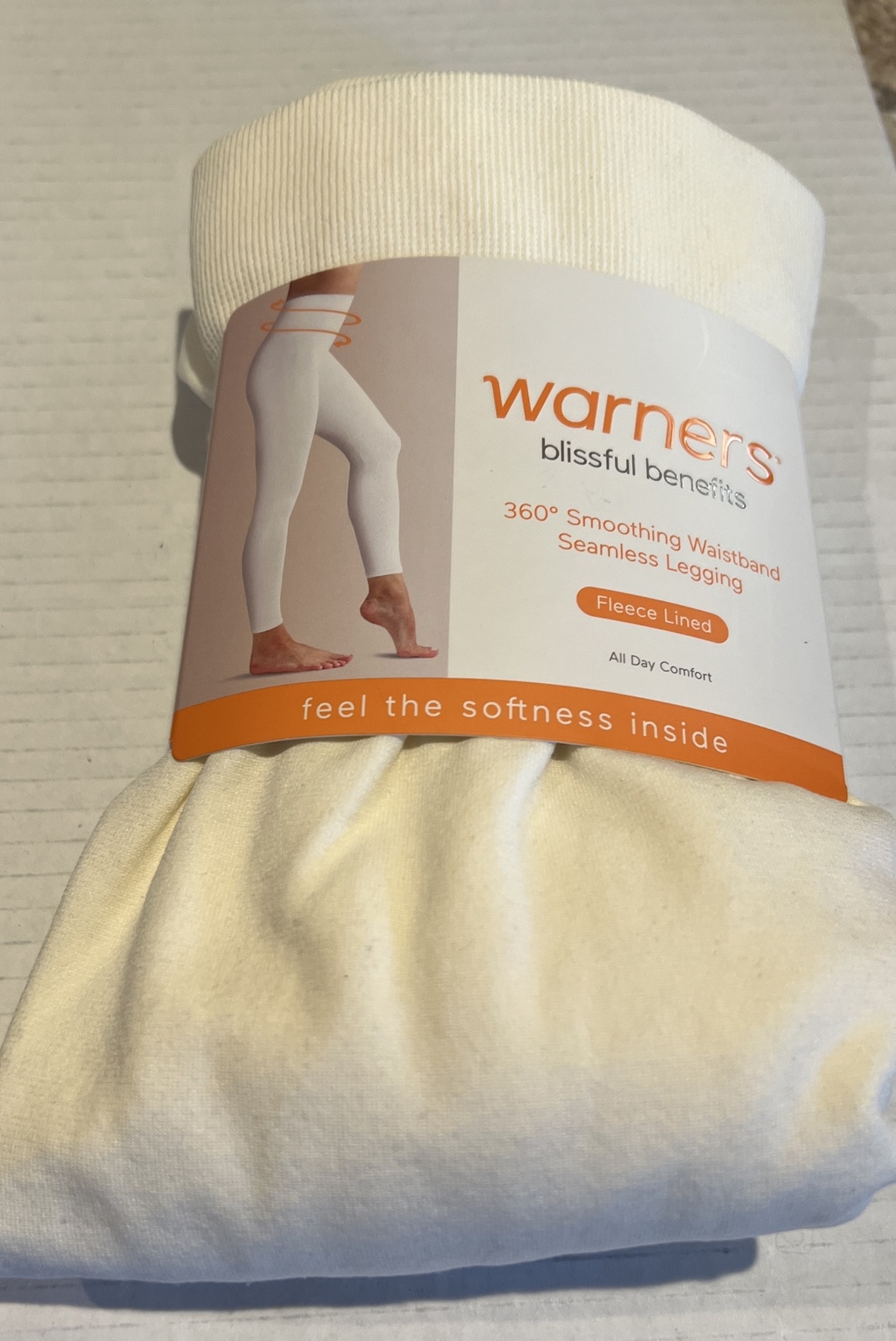 Warners Women’s XS Seamless Fleece Lined Legging blissful benefits • Ivory