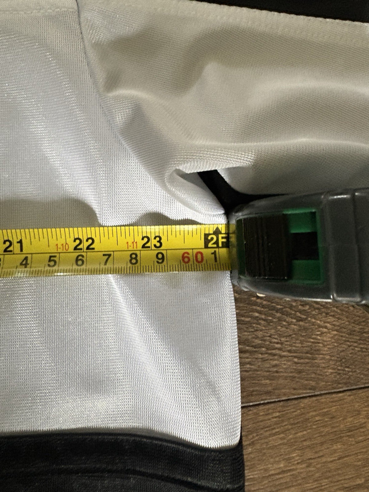 Picture 4 of 8