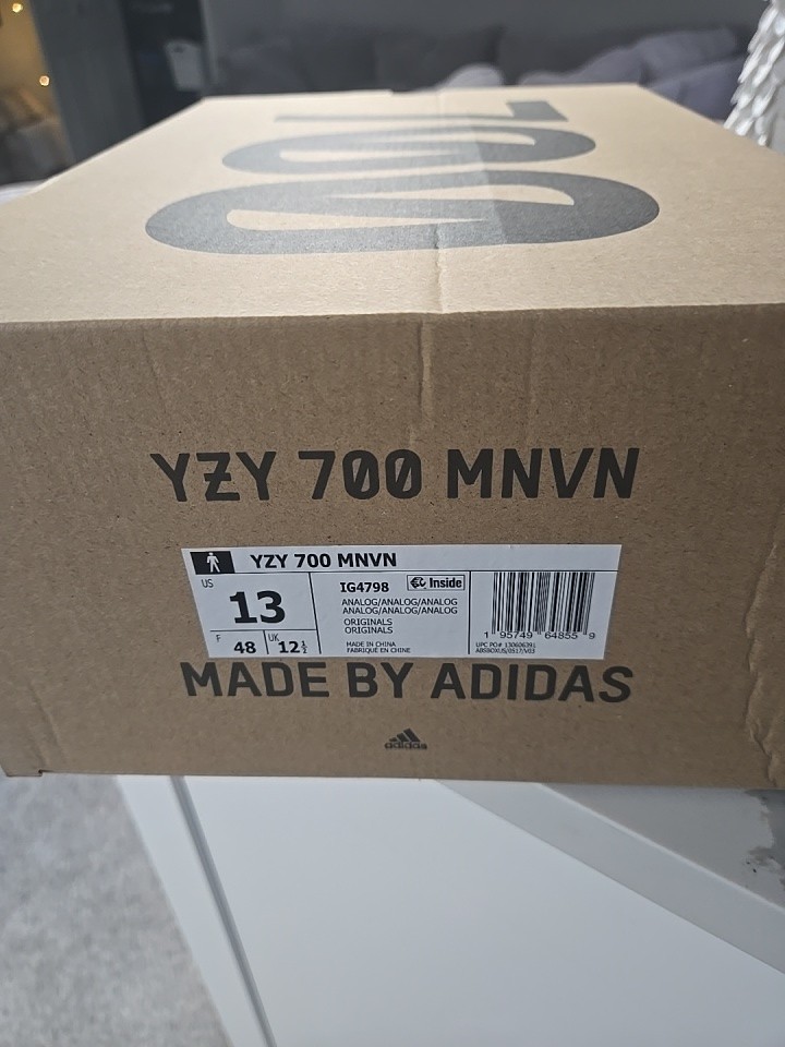 え。 Size 13 - adidas Yeezy Boost 700 Analog Brand New In Box | eBay
