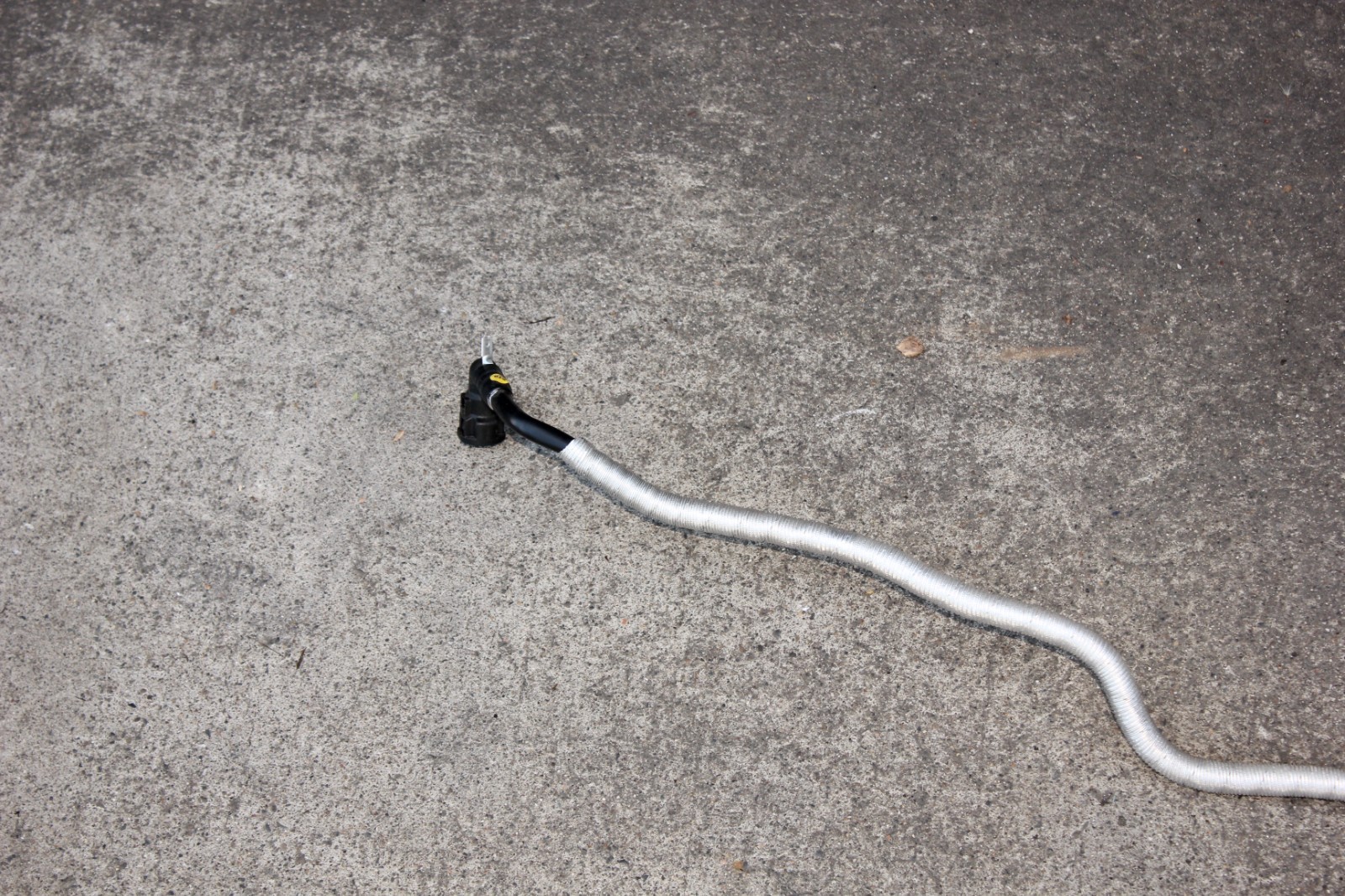 Audi R8 2017-2023 Fuel line