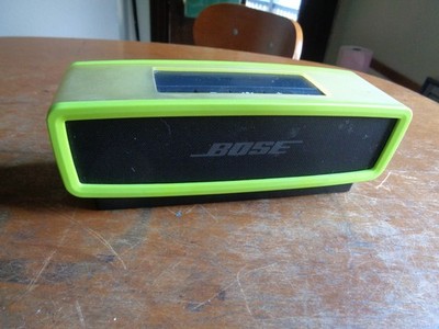 Bose Sound Link Mini Bluetooth Speaker - Charging Pad, Green Silicone Box Tested