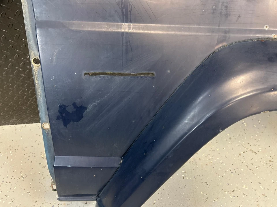 75-83 Cherokee Fender RHFront fender flare - Изображение 3 из 4