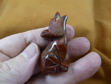 Y-COY-SI-573 Red rainbow jasper COYOTE gemstone FIGURINE baby gem COYOTES statue