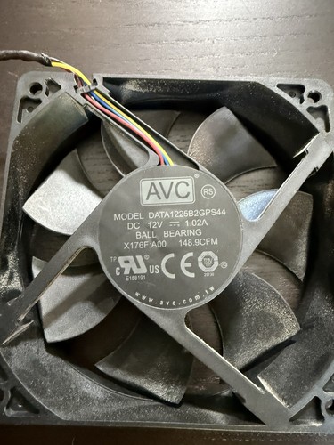 AVC 120mm High Airflow Fan DATA1225B2GPS44 12V 1.02A 4-Pin PWM - Afbeelding 3 van 4